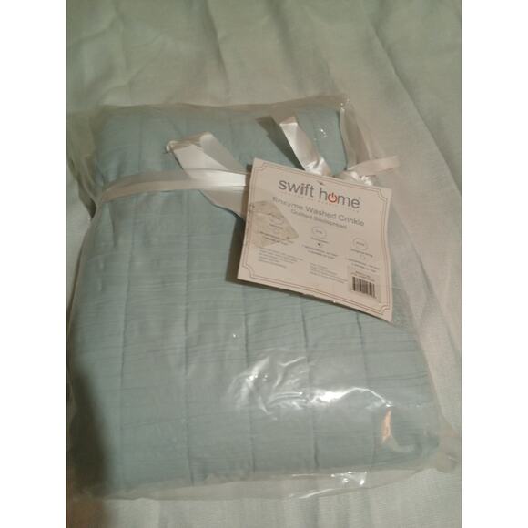 Swift Home Enzyme Washed Crinkle Quilted Bedspread Light Blue Full / Queen - Picture 5 of 8